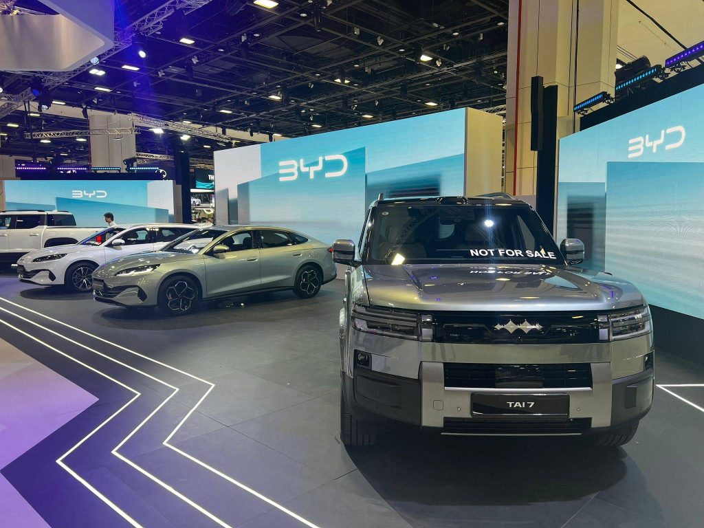 611765244 BYD Tai 7 Singapore Motorshow 2026