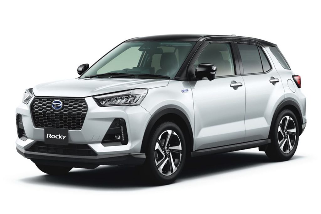 mobil hybrid termurah