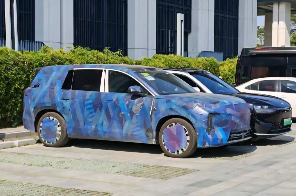 BYD Tang 9 - Moladin