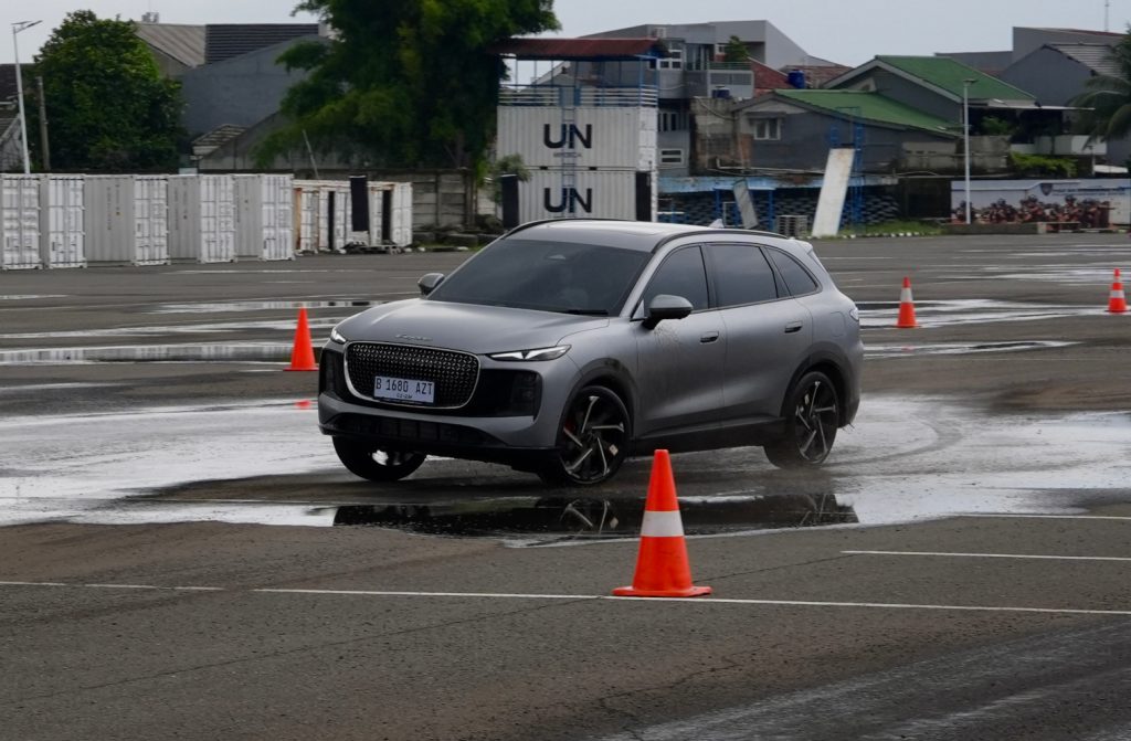LEPAS L8 unjuk kemampuan digeber habis-habisan