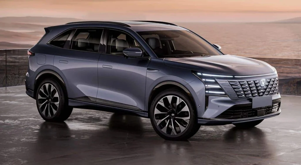 Changan CS75 Plus Pecahkan Rekor Dunia, Bisa Lompat di Suhu Ekstrem! Changan CS75 Plus - Moladin