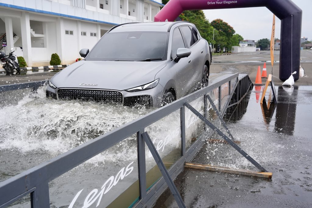 Digeber Habis-habisan, LEPAS L8 Unjuk Kemampuan Sigap Berikan Rasa Berkendara yang Elegan DSC00216.JPG 1