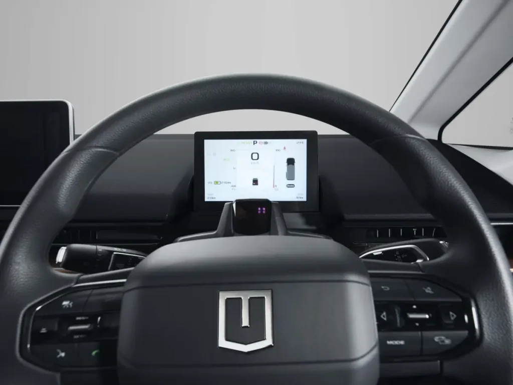 Farizon SV Resmi Meluncur di Indonesia 698 Jutaan, Ini Spesifikasinya! Farizon Driver Monitoring System copy scaled 1