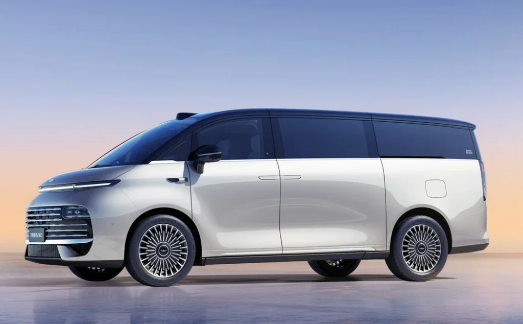 Geely Galaxy V900 2026 - Moladin