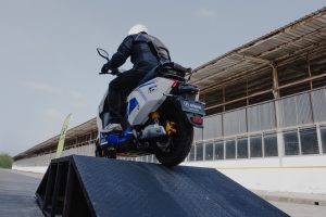 Spesifikasi dan Harga Ofero Stareer 5 Lit Pakai Dua Baterai