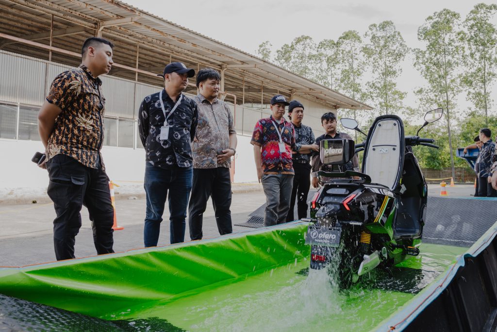 Ofero Stareer 5 Lit Waterproof Demo