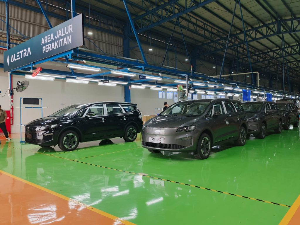 Lihat Langsung Perakitan Aletra L8 EV di Purwakarta, Begini Cara Mereka Genjot TKDN! aletra 2