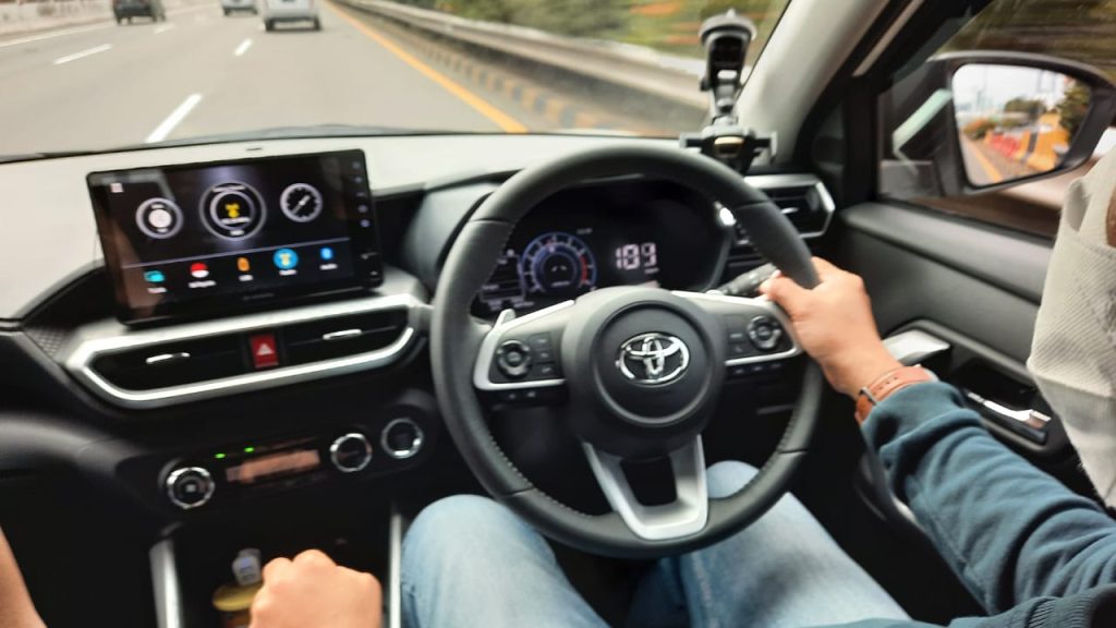 Interior Toyota Raize 2026: Desain Modern dan Nyaman untuk Harian Interior toyota raize