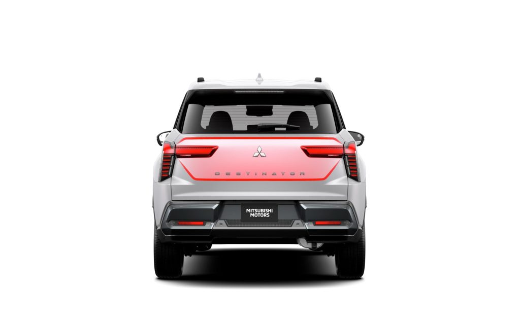 desain eksterior mitsubishi destinator