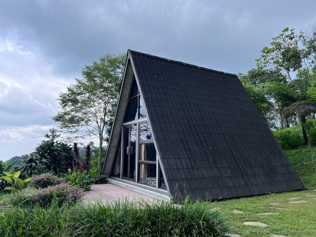 glamping di Sentul Nebula - Moladin