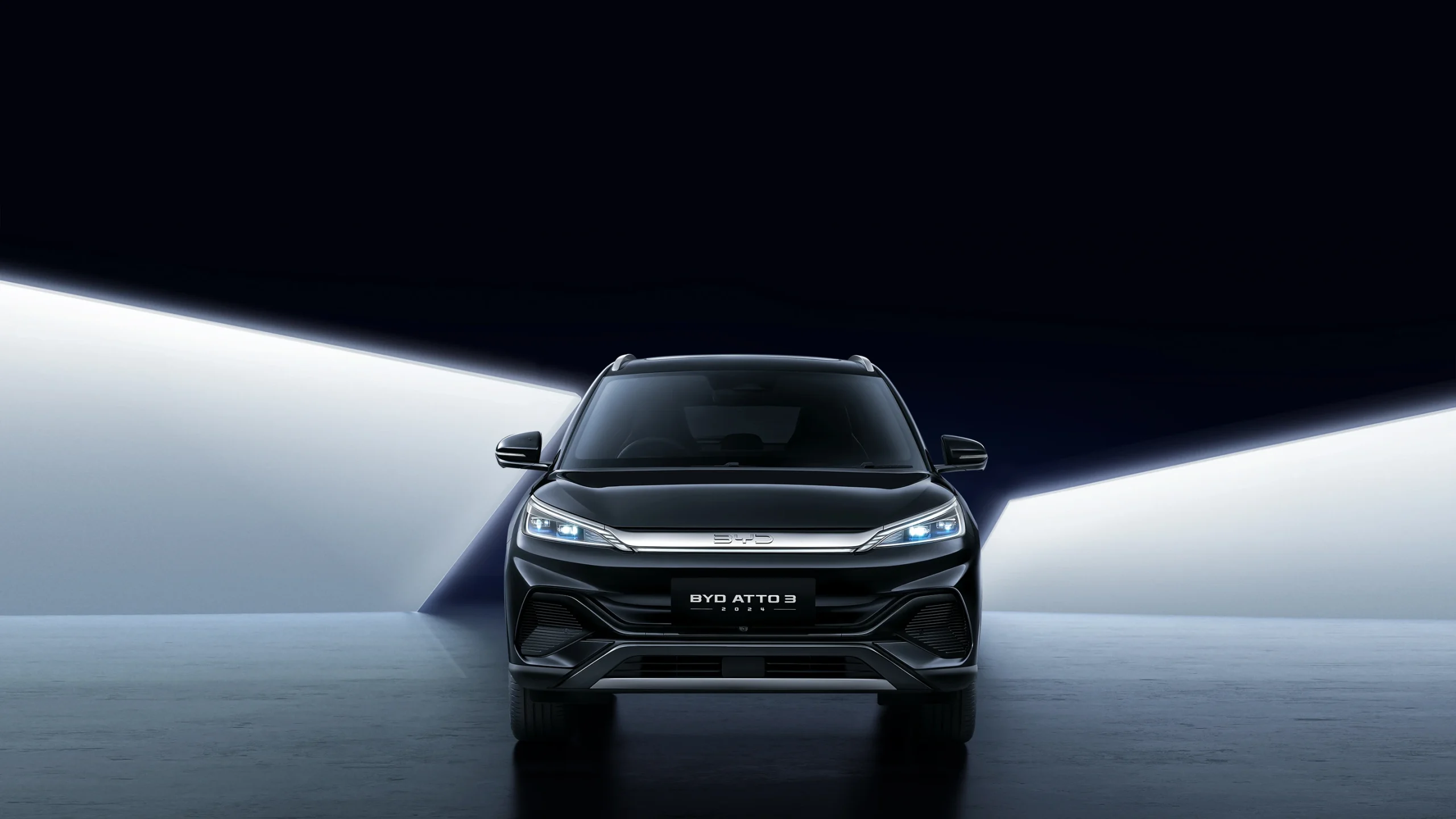 Cek Harga BYD Atto 3 di 2026: SUV Listrik Paling Worth It? harga byd atto 3 - Moladin