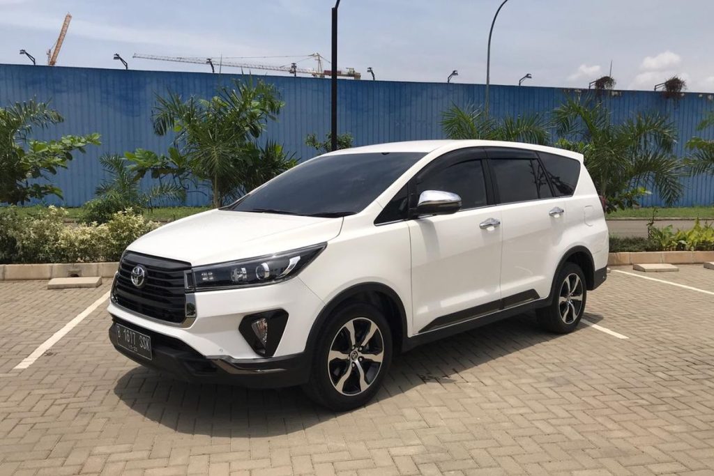 Harga Innova Venturer Bekas 2026: Mahal atau Masih Worth It? harga innova venturer bekas - Moladin