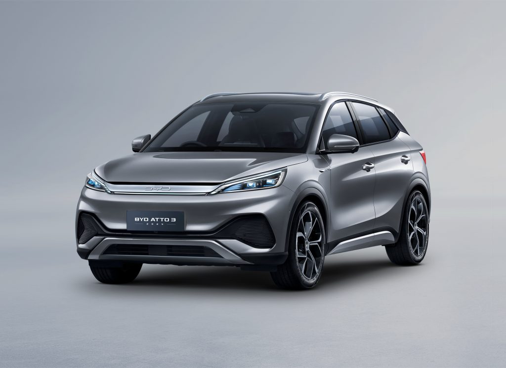 harga mobil listrik BYD Atto 3 - Moladin