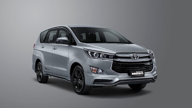 harga innova reborn diesel bekas 2026