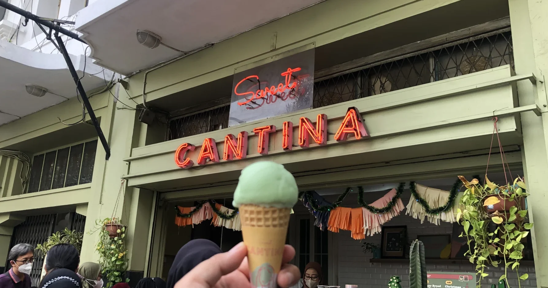 kuliner braga - Moladin