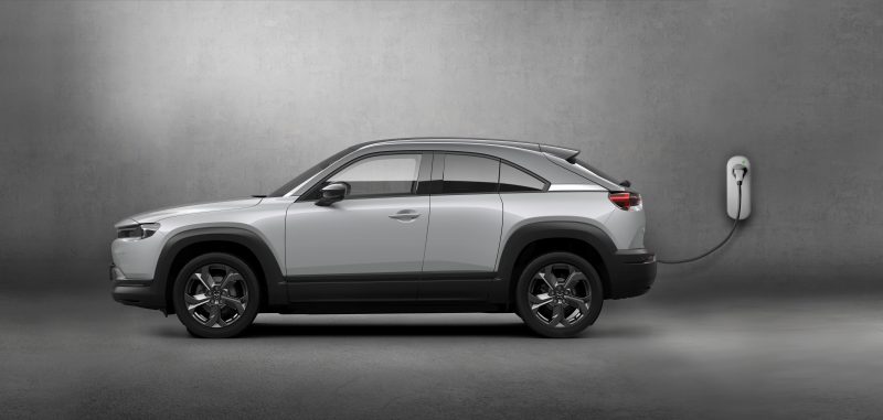 Mazda MX-30 Harga Terbaru 2026, Layak Dibeli Sekarang? mazda mx 30 harga - Moladin