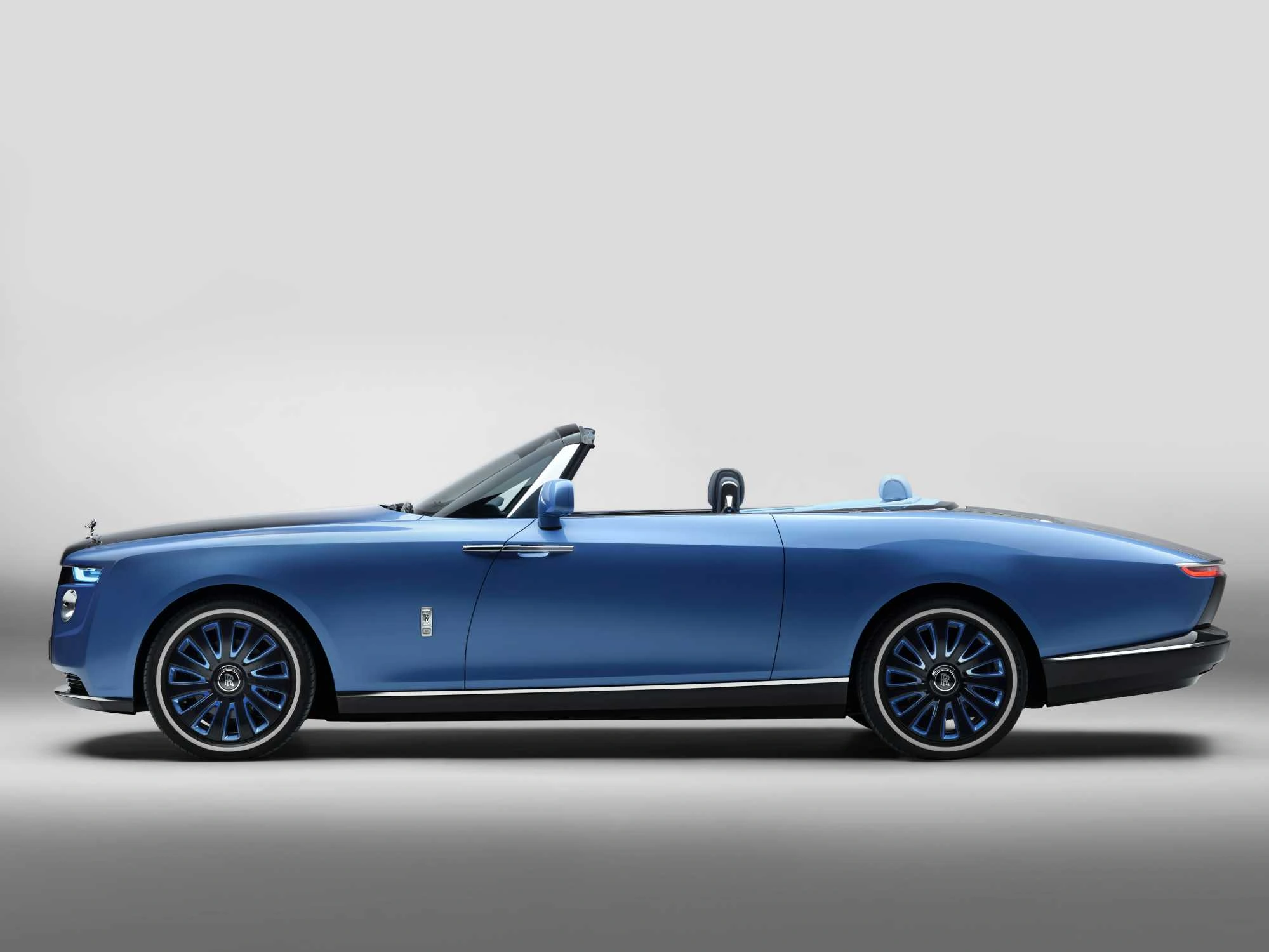 Mobil Termahal di Dunia No 1: Rolls-Royce La Rose Noire Droptail Juaranya!