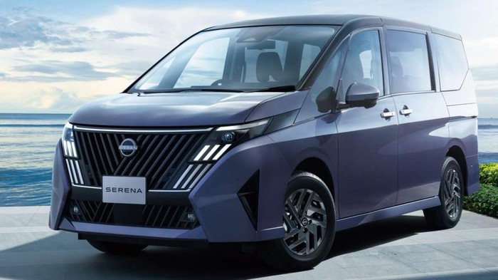 harga nissan serena 2026