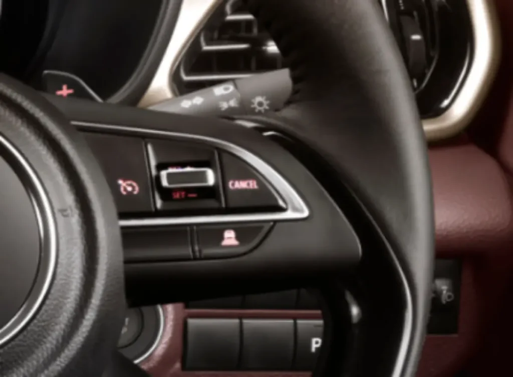 Interior Suzuki Fronx: Kabin Nyaman untuk Aktivitas Harian paddledesktop 1748337836452