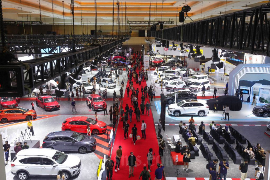 pameran otomotif 2026 - Moladin