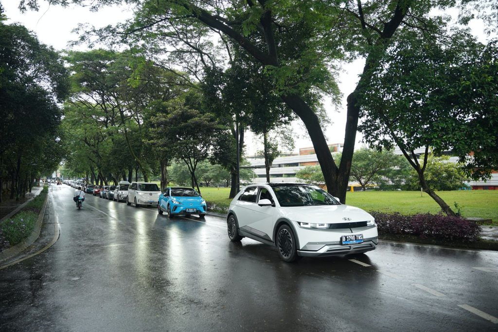 KOLEKSI dan PLN Bersinergi Hapus Momok Kebakaran Mobil Listrik rfid 3 1