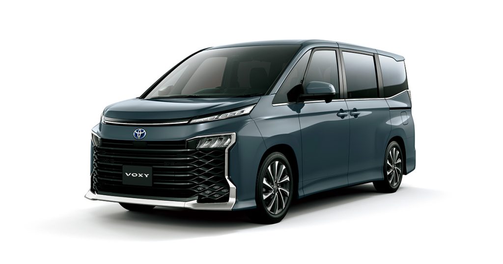 pajak Toyota Voxy 2026 - Moladin