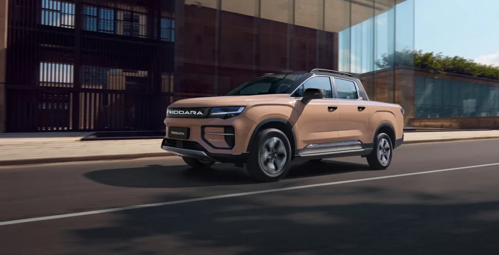 Geely Riddara RD6 PHEV Hadir, Jarak Tempuh Tembus 1.068 Km! varian Geely Riddara RD6 - Moladin