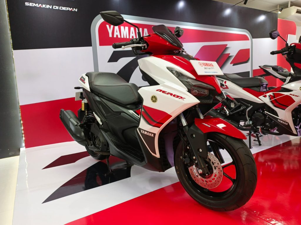 Ada Bebek Juga, Berikut 4 Model Yamaha Anniversary 70 Tahun Beserta Harganya! yamaha 70 anniversary 3