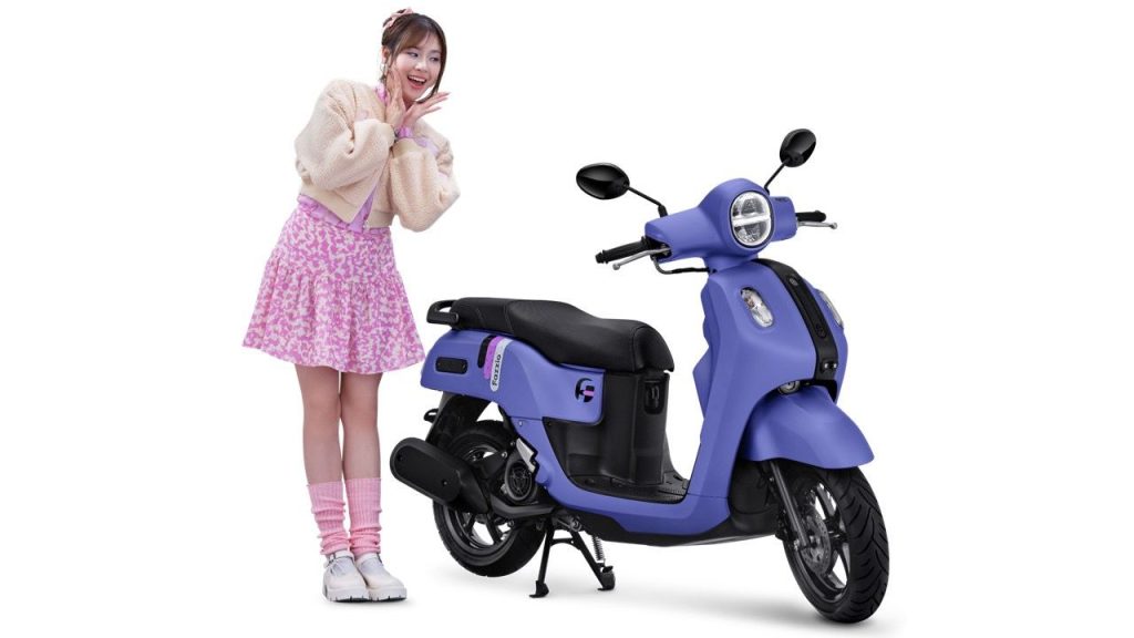 yamaha fazzio hybrid warnabaru 7