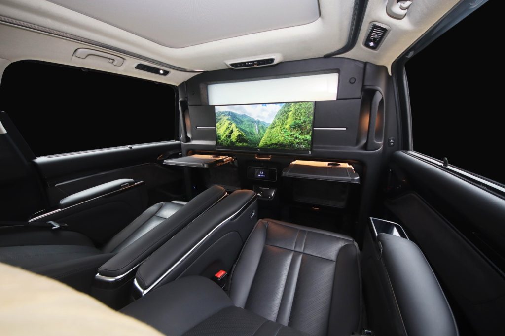 Spesifikasi Maxus Mifa 9 Lombardi Tampil Mewah di IIMS 2026 1000404914