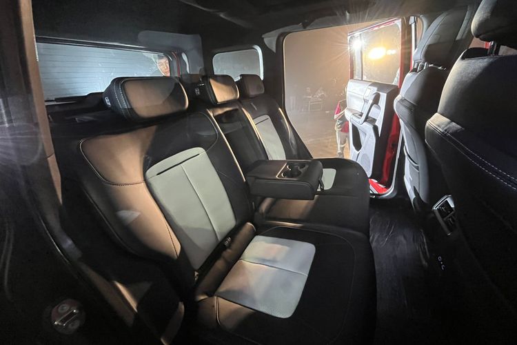 Persaingan SUV Boxy Listrik Memanas, Chery J6T Tawarkan Desain Gagah dan Teknologi Canggih Chery J6T