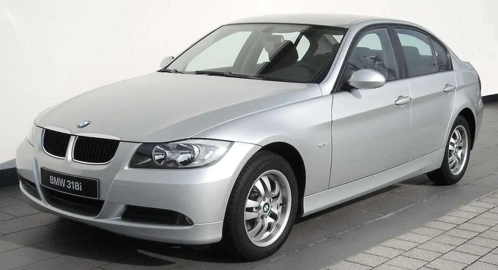 harga bmw sedan lama