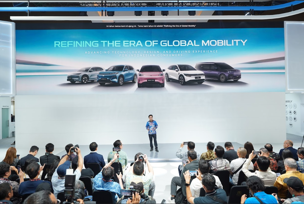 Foto 1 Geely Auto Indonesia kembali hadir di ajang Indonesia International Motor Show IIMS 2026 dengan tema Refining the Era of Global Mobility