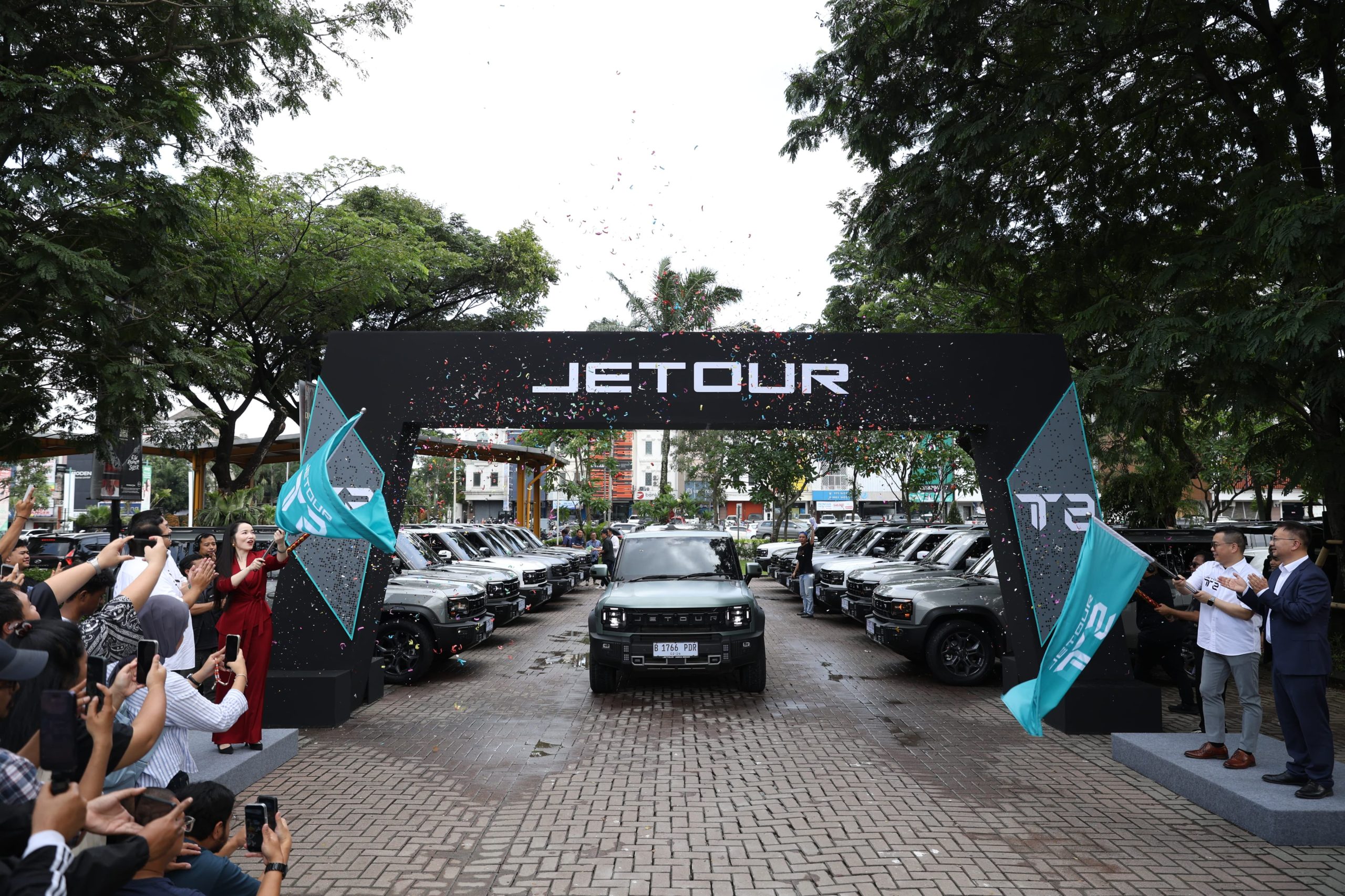 JETOUR T2 Resmi Diserahkan kepada Konsumen di Indonesia JETOUR T2 Resmi Diserahkan kepada Konsumen di Indonesia