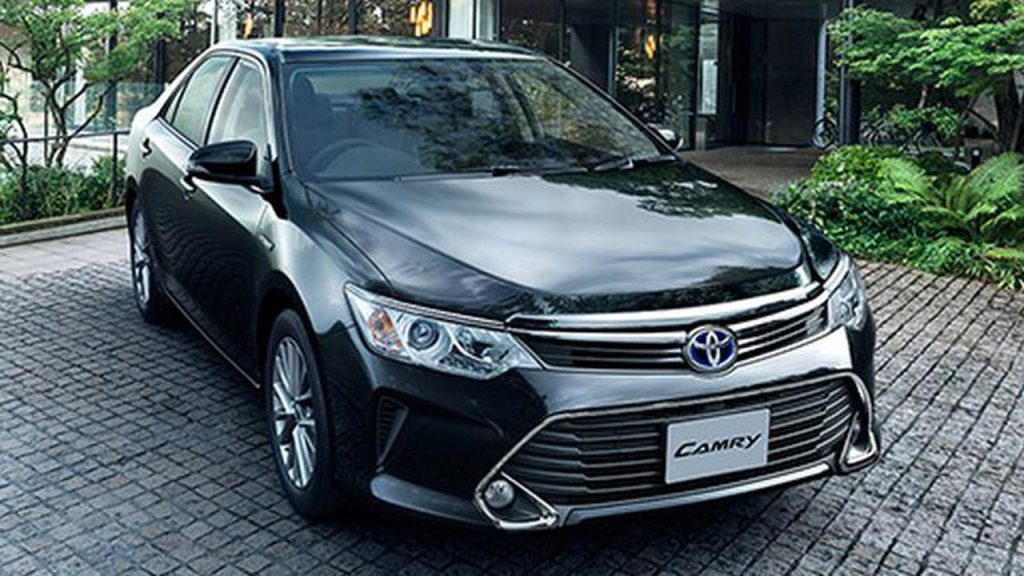 harga camry hybrid