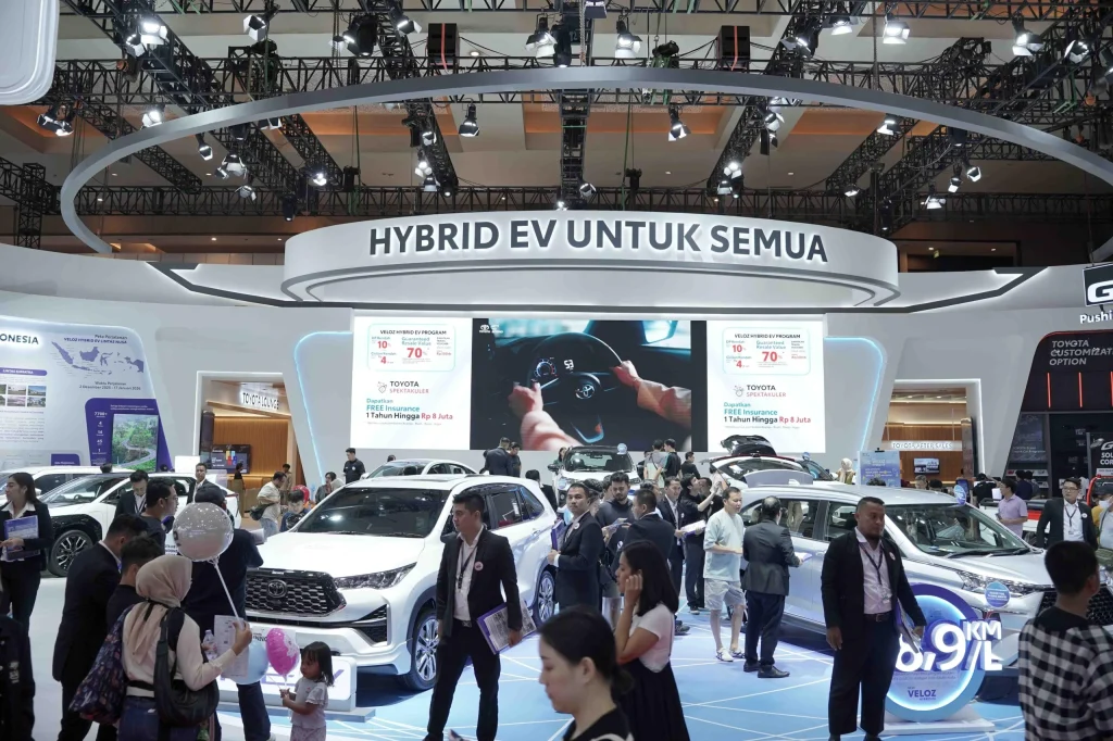 diskon mobil hybrid iims 2026 - Moladin