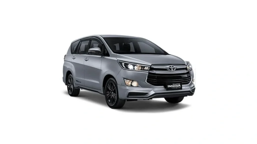 Harga Bekas Innova Reborn 2018 Terbaru, Cek Sebelum Beli! harga Innova Reborn 2018 - Moladin