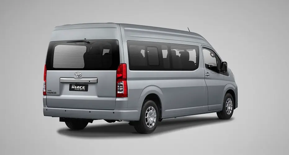 Harga Mobil Hiace Bekas di 2026, Ada yang Rp200 Jutaan? harga mobil hiace bekas - Moladin