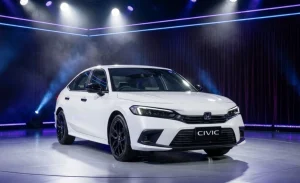 3 Alasan Honda Civic Hybrid Jadi Mobil Terbaik 2026 Menurut Edmunds