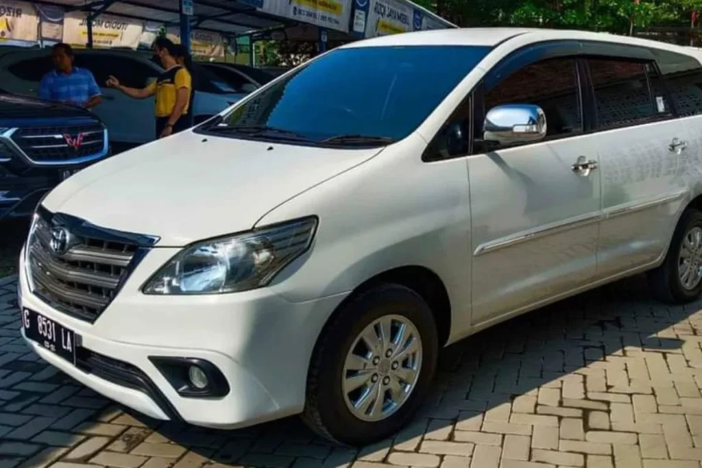 harga innova diesel 2015