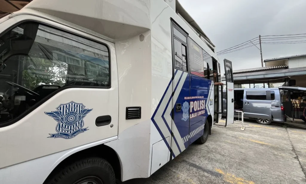 jadwal SIM keliling Bandung hari ini - Moladin