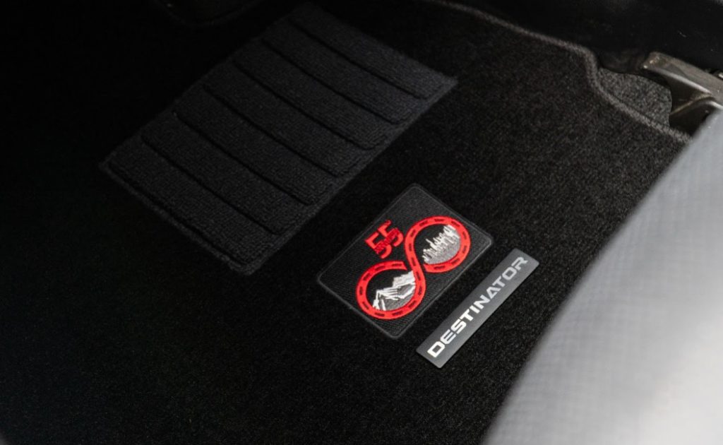 Beli Mitsubishi Destinator 55th Anniversary Edition Bisa Langsung Terima Unit! karpet edisi khusus 1