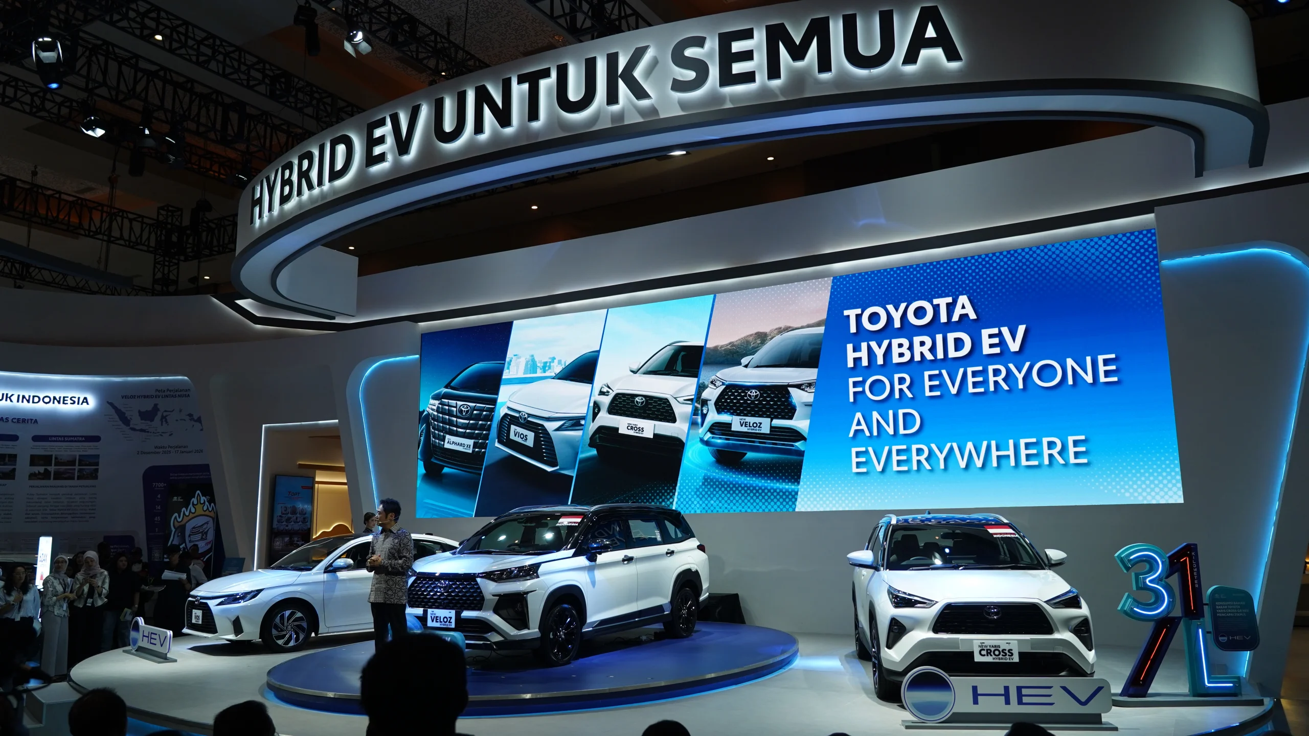 Daftar Mobil Hybrid Toyota Terbaru di IIMS 2026, Veloz hingga Alphard HEV!