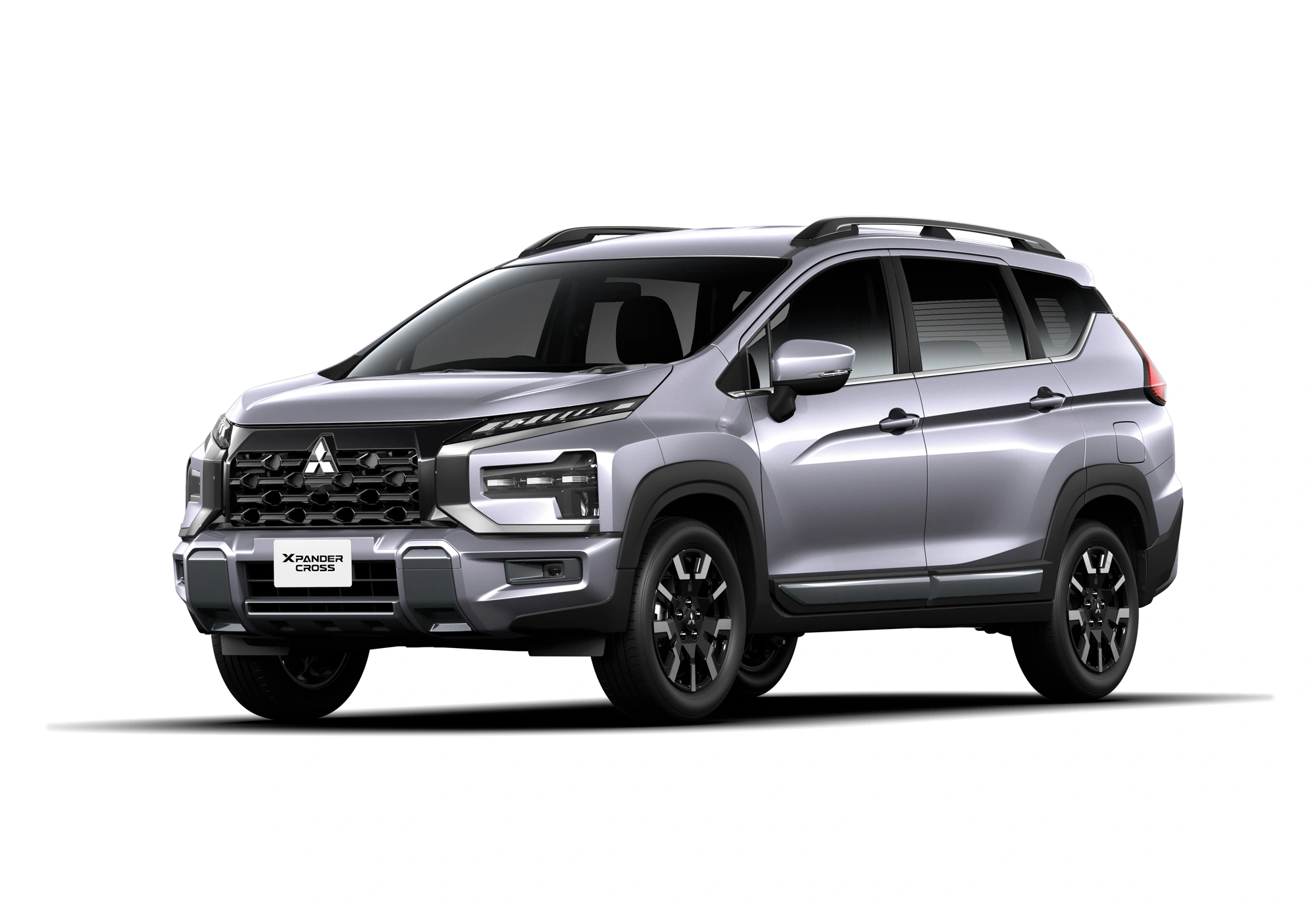 mobil hybrid mitsubishi - Moladin