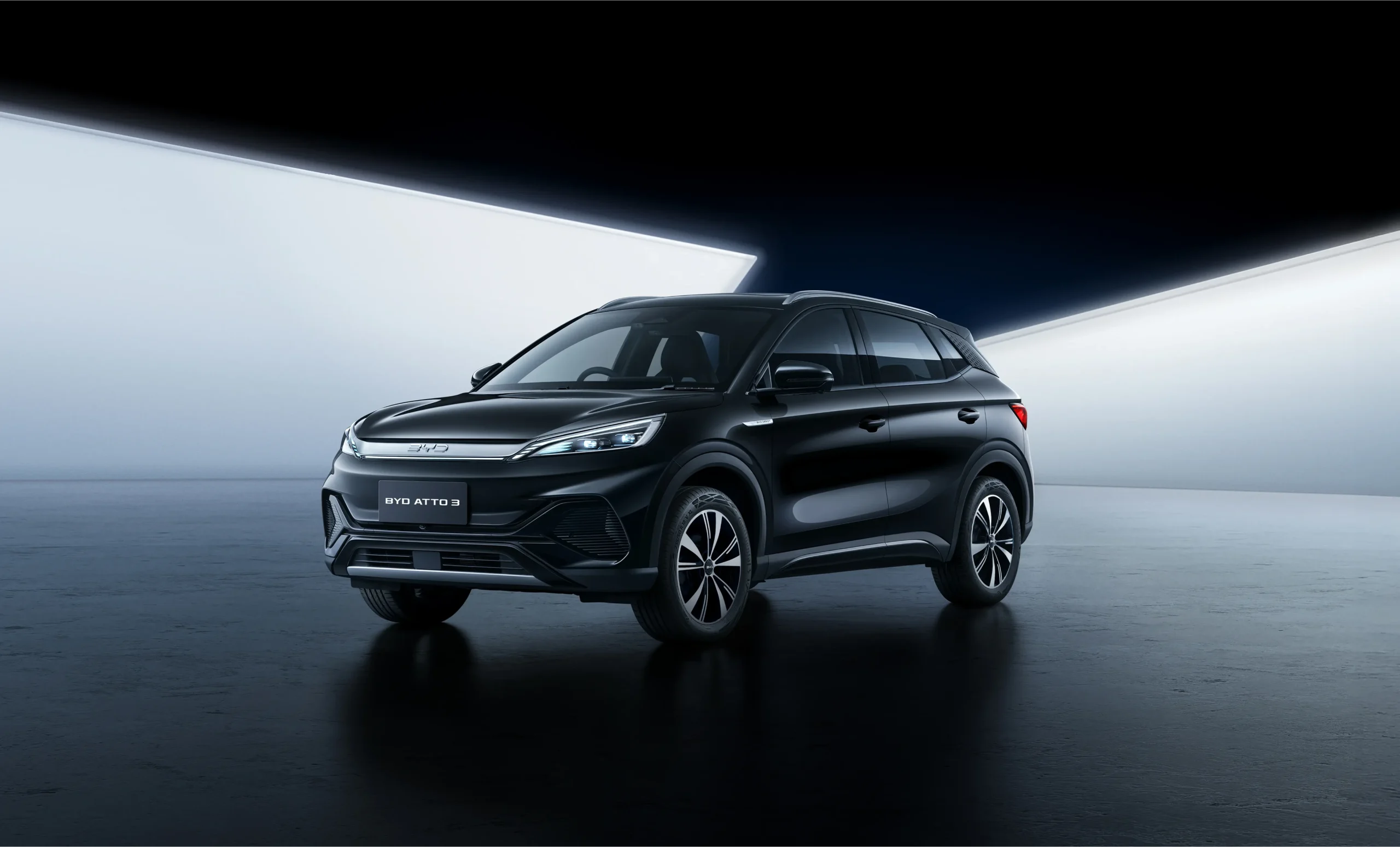 Pajak BYD Atto 3 di 2026, Masih 100 Ribuan? pajak byd atto 3 - Moladin