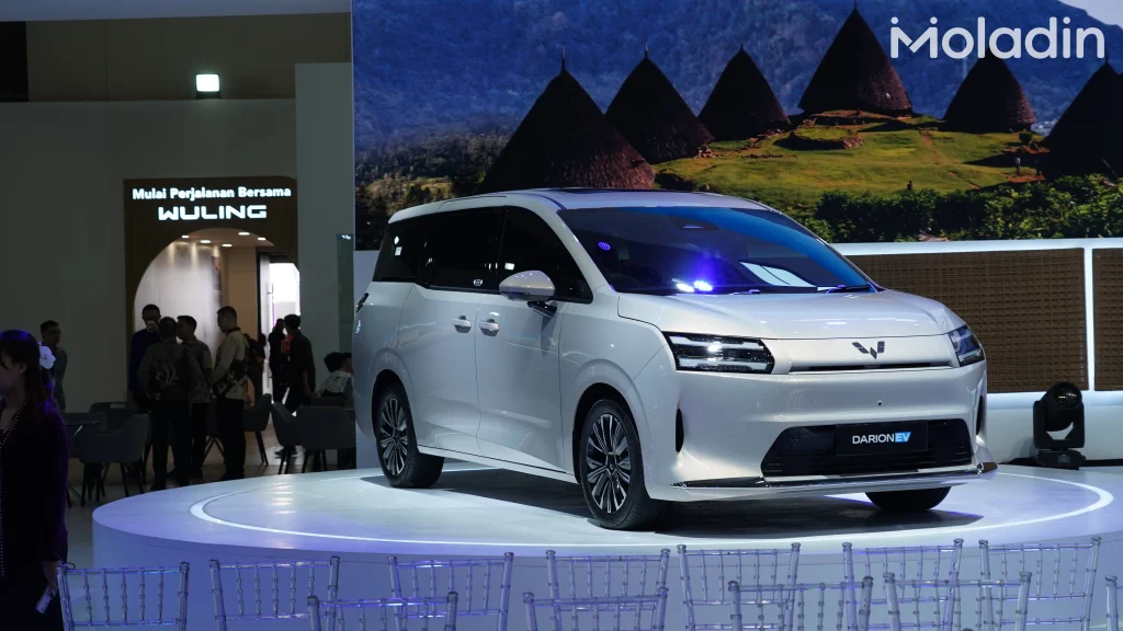 promo pembelian Wuling Darion di IIMS - Moladin