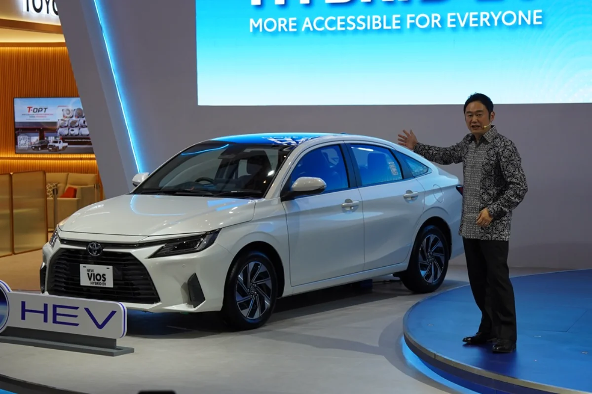 spesifikasi vios hybrid - Moladin