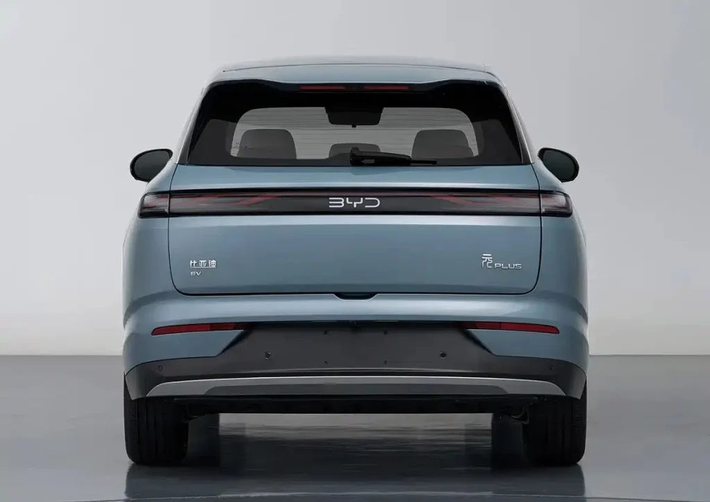 BYD Atto 3 bagian belakang