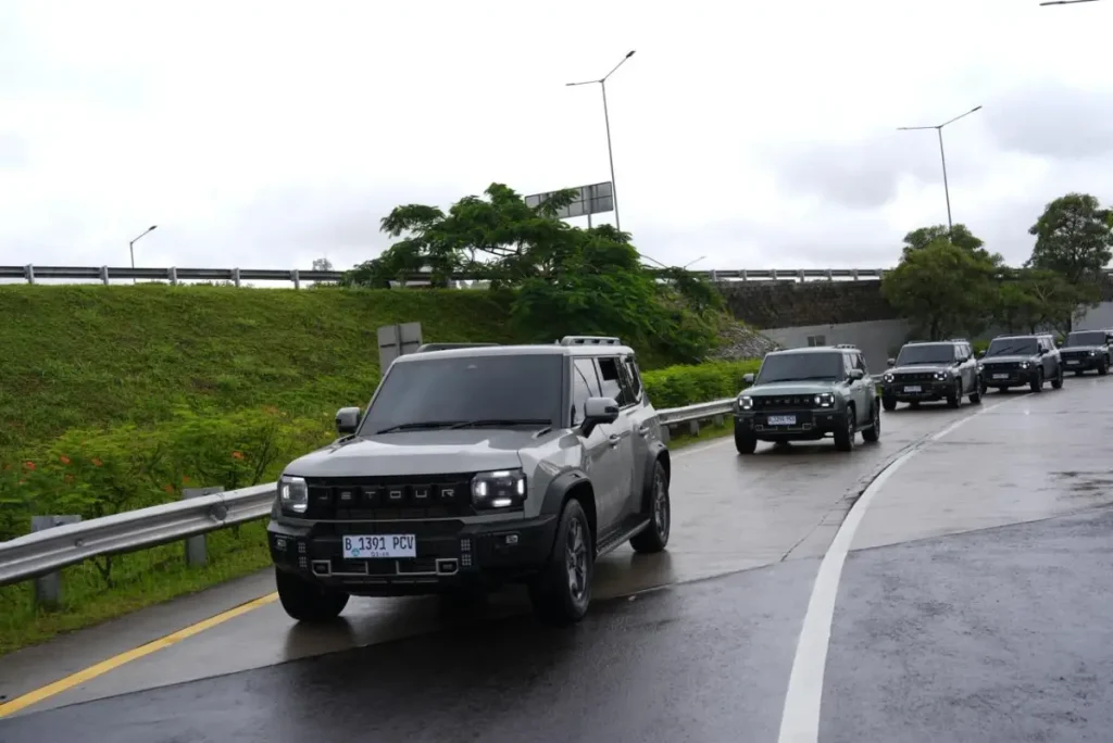 Intip Keunggulan JETOUR T2, SUV Tangguh di Segala Medan! JETOUR T2 3