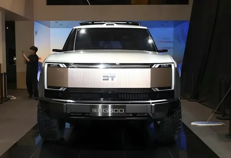 Jetour Zongheng G600 tantang GWM Tank 700 - Moladin